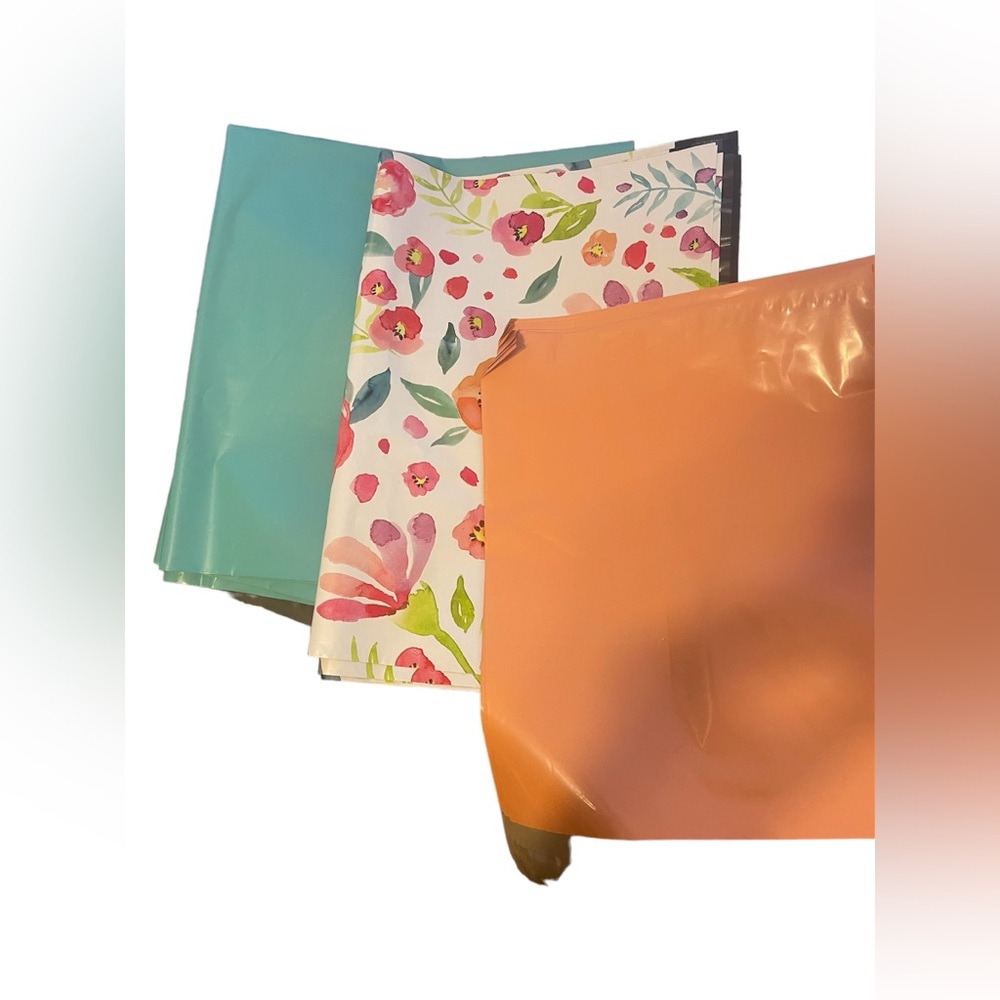 20
Mix Size Poly Mailers